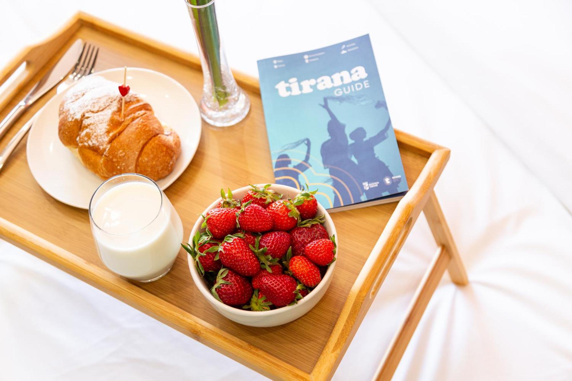 Art Vista Apartment Tiranë Ngoại thất bức ảnh